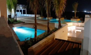 Terreno a la Venta dentro de Urb. Vistalmar con Vista hacia la playa, MarV