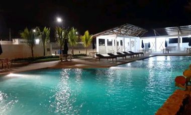 Terreno a la Venta dentro de Urb. Vistalmar con Vista hacia la playa, MarV