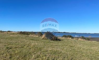 Terreno 1 hectárea Borde Desembocadura rio Maullin