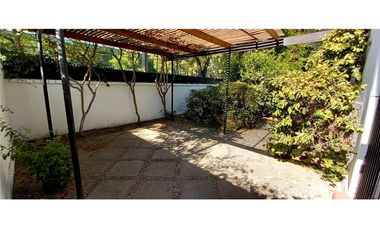 Toledo Casona oficina remodelada