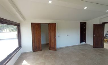 ARRIENDO de CASA CAMPESTRE en MARINILLA