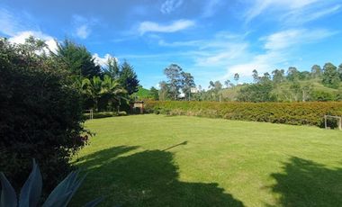 ARRIENDO de CASA CAMPESTRE en MARINILLA