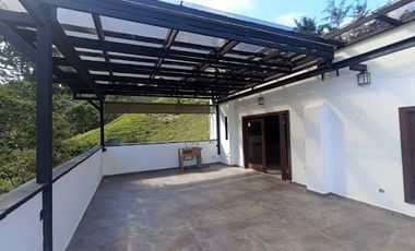 ARRIENDO de CASA CAMPESTRE en MARINILLA