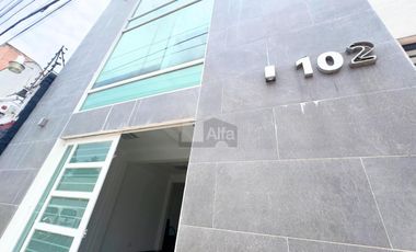 Edificio corporativo en renta con 6 estacionamientos