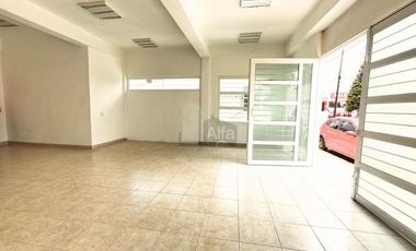 Edificio corporativo en renta con 6 estacionamientos