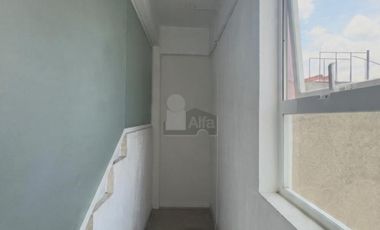 Edificio corporativo en renta con 6 estacionamientos