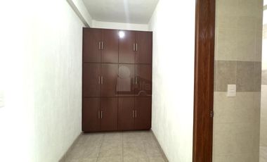 Edificio corporativo en renta con 6 estacionamientos