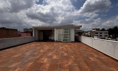 Edificio corporativo en renta con 6 estacionamientos