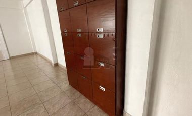 Edificio corporativo en renta con 6 estacionamientos