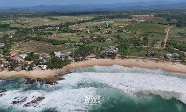 Terreno en Playa Agua Blanca, Puerto Escondido, Oaxaca