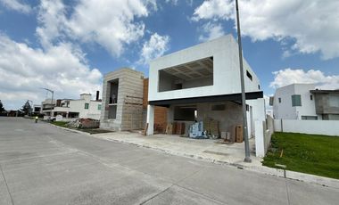 Casa en condominio en Priv. Comalco, Hda. San Antonio