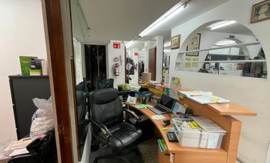 LOCAL COMERCIAL EN VENTA EN COL. LEONES EN MONTERREY