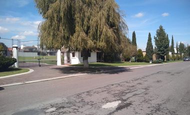 VENTA DE CASA EN FRACCIONAMIENTO RANCHO EL MESÓN EN CALIMAYA