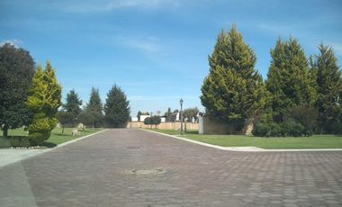 VENTA DE CASA EN FRACCIONAMIENTO RANCHO EL MESÓN EN CALIMAYA