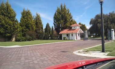 VENTA DE CASA EN FRACCIONAMIENTO RANCHO EL MESÓN EN CALIMAYA
