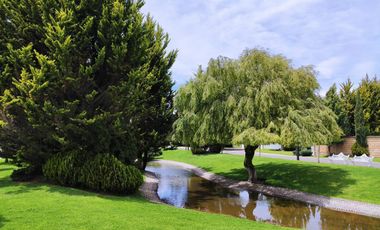 VENTA DE CASA EN FRACCIONAMIENTO RANCHO EL MESÓN EN CALIMAYA