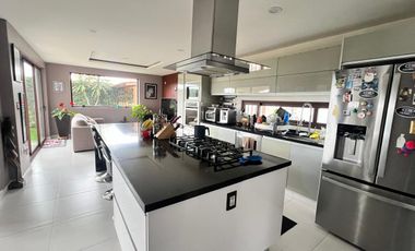 VENTA DE CASA EN FRACCIONAMIENTO RANCHO EL MESÓN EN CALIMAYA