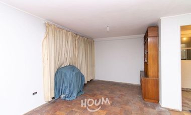 CASA EN VENTA EN PROVIDENCIA, 2 PISOS (OPORTUNIDAD)