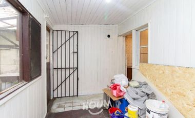 CASA EN VENTA EN PROVIDENCIA, 2 PISOS (OPORTUNIDAD)