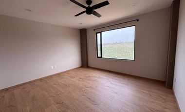 Renta de Departamento nuevo con vista única y privacidad total