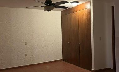 RENTO CASA EN BOSQUE DE VERSALLES, COLINAS DEL BOSQUE. 3