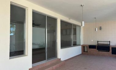 RENTO CASA EN BOSQUE DE VERSALLES, COLINAS DEL BOSQUE. 3