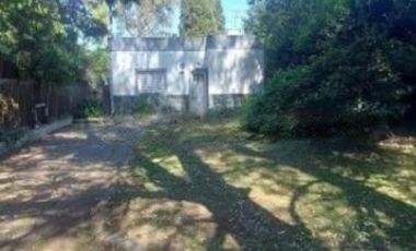 Casa en venta - 3 Dormitorios 1 Baño - Villa Elisa