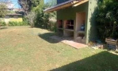 Casa en venta - 3 Dormitorios 1 Baño - Villa Elisa