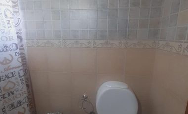 Casa en venta - 2 Dormitorios 2 Baños - 85Mts2 - Lobos