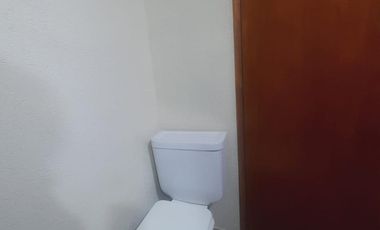 Casa en venta - 2 Dormitorios 2 Baños - 85Mts2 - Lobos