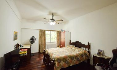 Casaquinta zona Cruce Varela