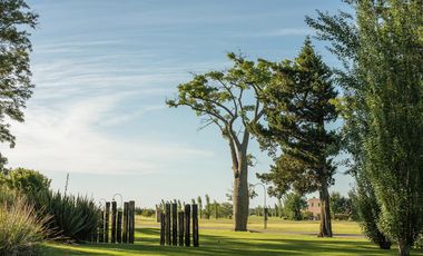 Terreno en barrio cerrado La Rinconada Amplios espacios verdes Amenities