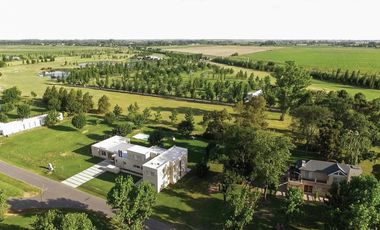 Terreno en barrio cerrado La Rinconada Amplios espacios verdes Amenities