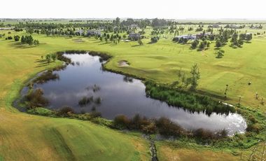 Terreno en barrio cerrado La Rinconada Amplios espacios verdes Amenities