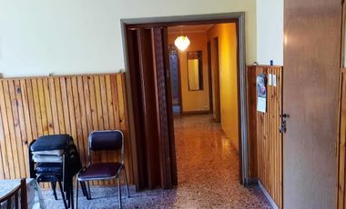 Casa  en Venta ubicado en Billinghurst, San Martin, G.B.A. Zona Norte