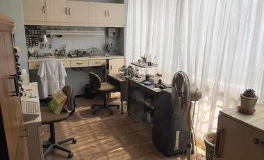 En Venta Consultorio u Oficina- Edificio Morelos, Centro de Monterrey