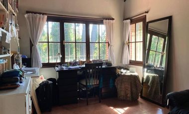 Casa en venta - 2 Dormitorios 3 Baños - 2.400Mts2 - Sierra de Los Padres