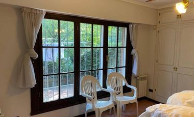 Casa en venta - 2 Dormitorios 3 Baños - 2.400Mts2 - Sierra de Los Padres