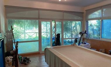 Casa en venta - 2 Dormitorios 3 Baños - 2.400Mts2 - Sierra de Los Padres