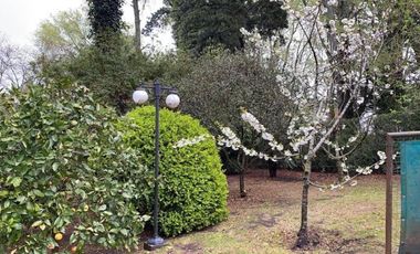 Casa en venta - 2 Dormitorios 3 Baños - 2.400Mts2 - Sierra de Los Padres