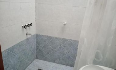 Casa en venta - 2 Dormitorios 1 Baño - 250Mts2 - Córdoba Capital