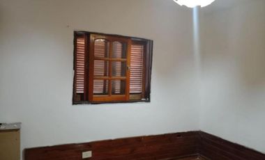 Casa en venta - 2 Dormitorios 1 Baño - 250Mts2 - Córdoba Capital