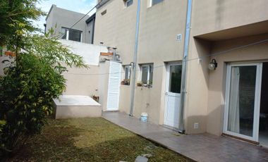 PH en venta - 3 Dormitorios 2 Baños - Cochera - 140,26Mts2 - Dolores