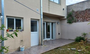 PH en venta - 3 Dormitorios 2 Baños - Cochera - 140,26Mts2 - Dolores