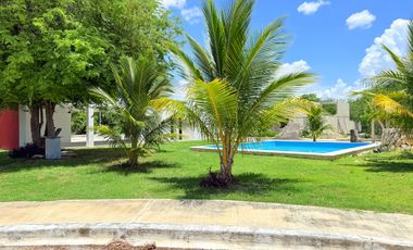 CASA EN VENTA EN PRIVADA EN UCU