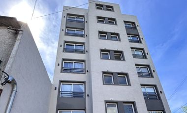 1 ambiente frente  con balcon vista avierta y doble circulacion.