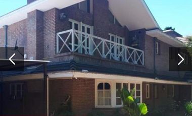 Casa de Nueve ambientes en Venta Apto Credito