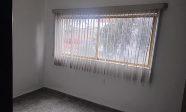 Departamento de 2 recámaras, La Joyita, en renta