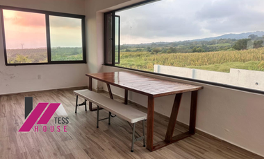 CASA CAMPESTRE CON VISTA AL VOLCAN