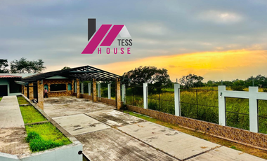 CASA CAMPESTRE CON VISTA AL VOLCAN